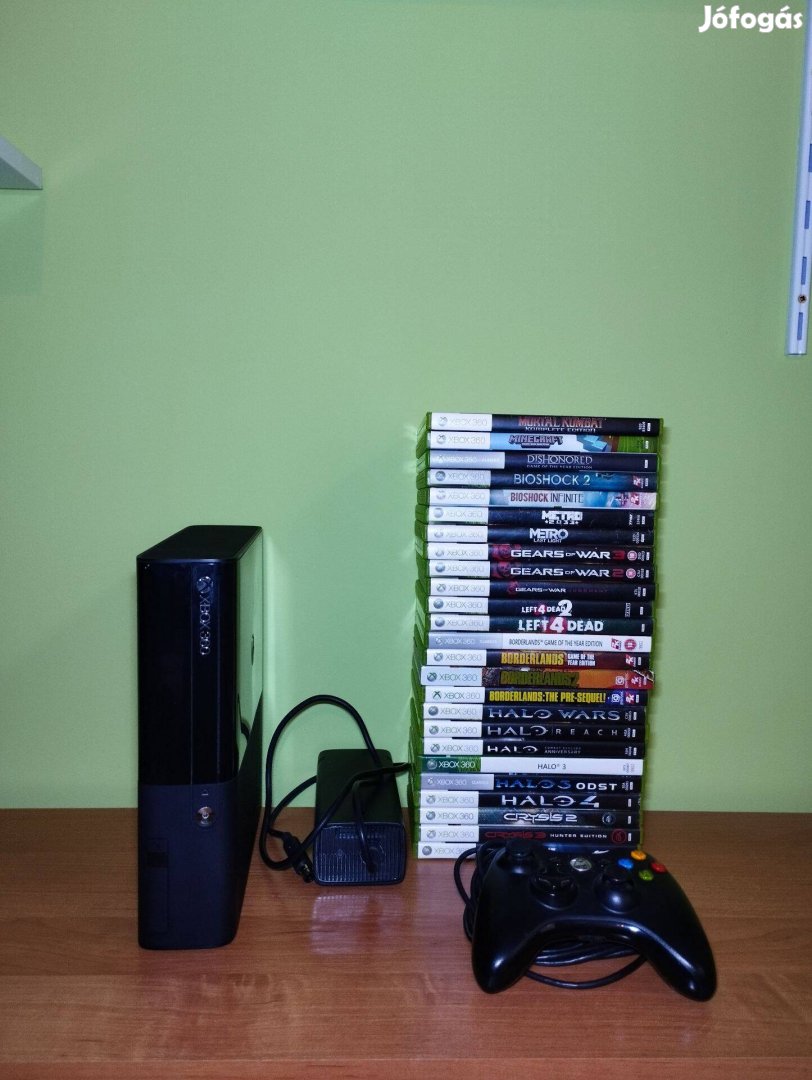 Használt Xbox360 S 250GB 25 játékkal