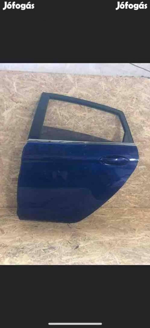 Használt, Ford Focus Mk7 jobb első sárvédő
