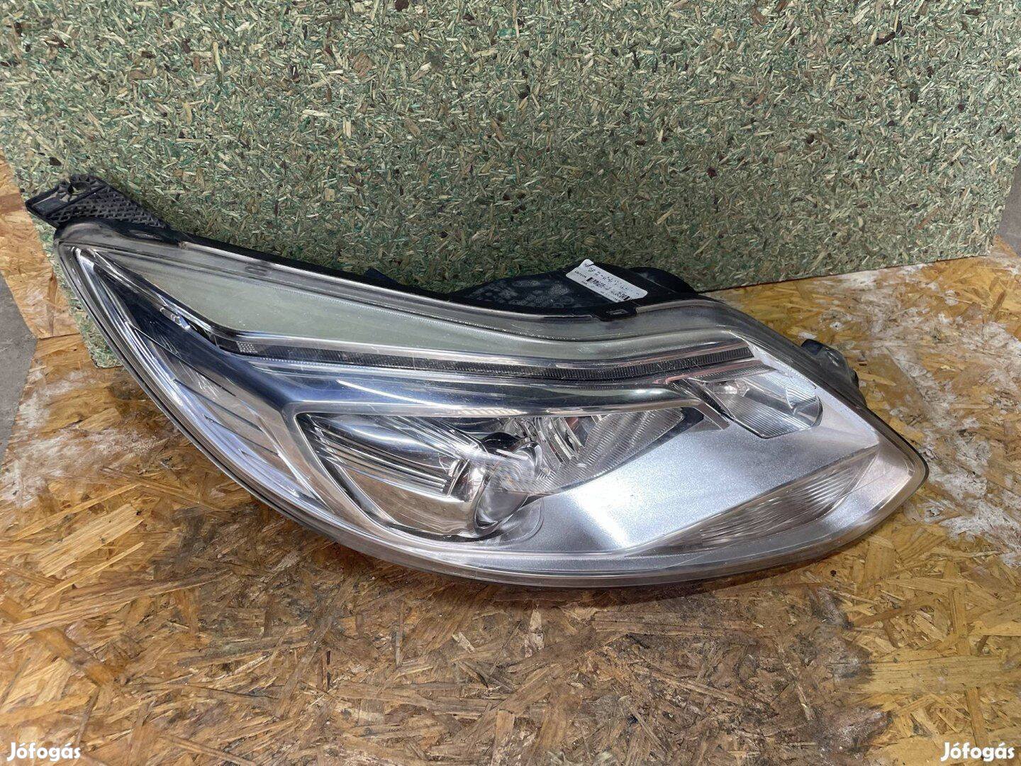 Használt, Ford focus mk3 Jobb első xenon lámpa