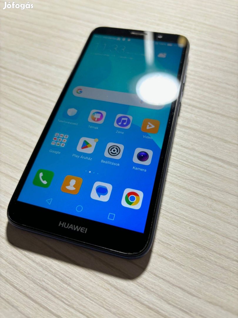 Használt, független Huawei Y5 2018 (16GB tár, 2GB RAM) töltővel eladó