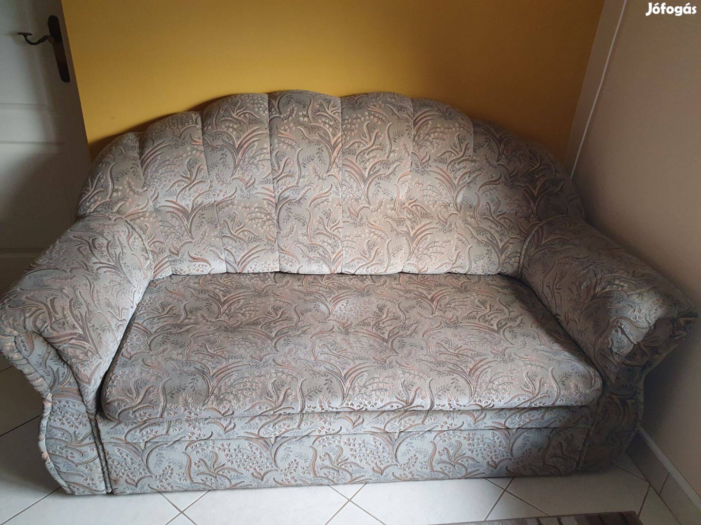 Használt, jó állapotban lévő kanapék