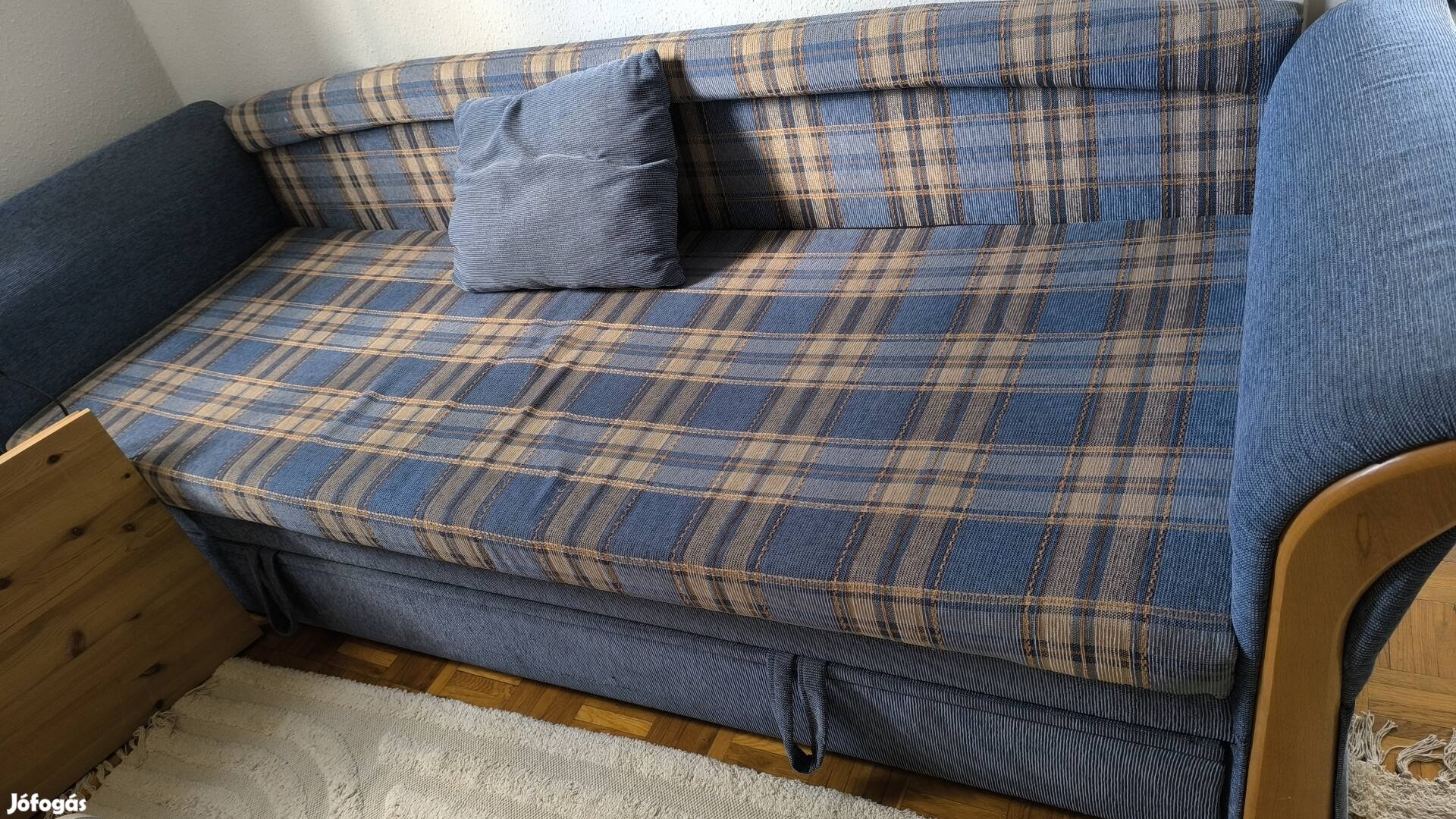 Használt, jó állaptú kinyitható kanapé eladó
