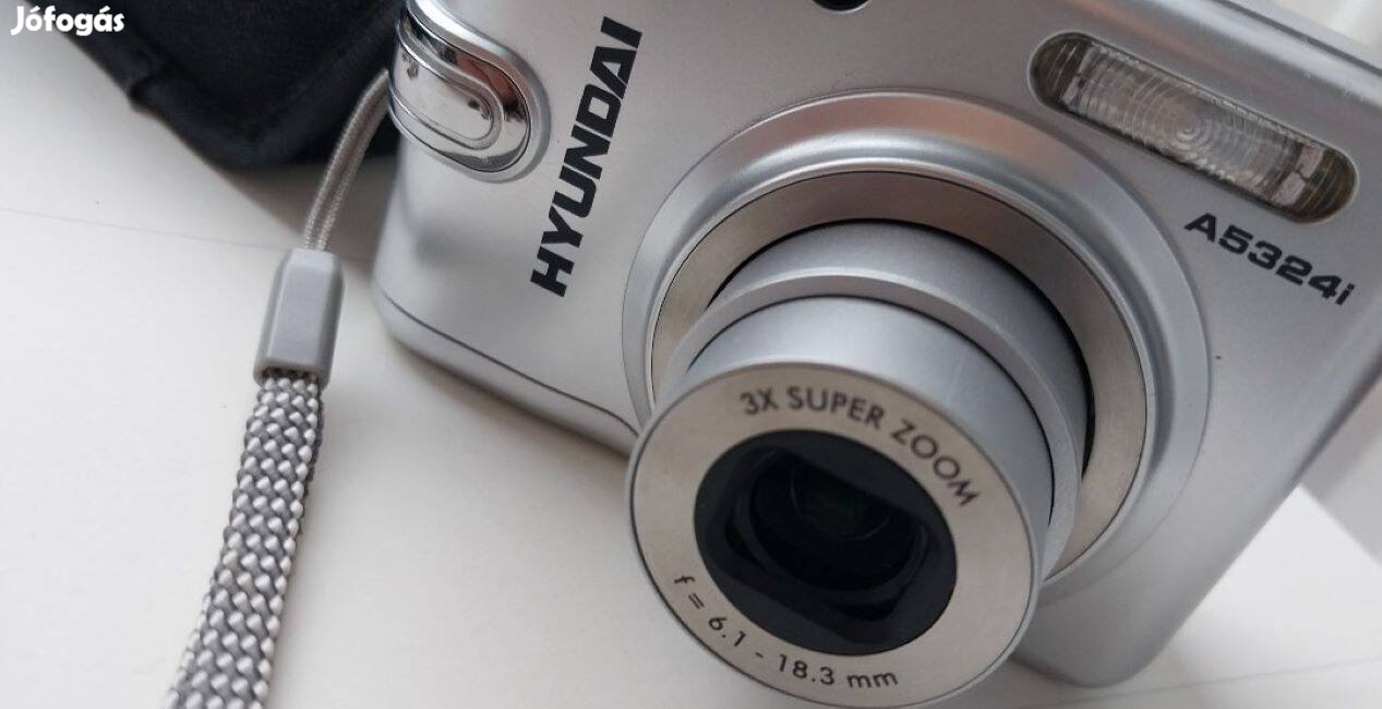 Használt digitális fényképezőgép eladó - Hyundai