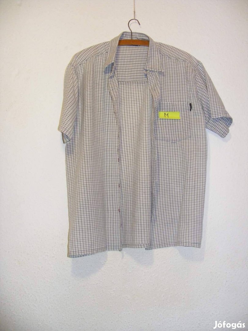 Használt férfi ingek M-L-es méret, 7 darab (csak csomagban)