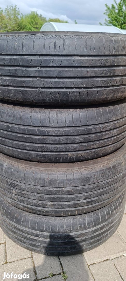 Használt gumi 215/65R16