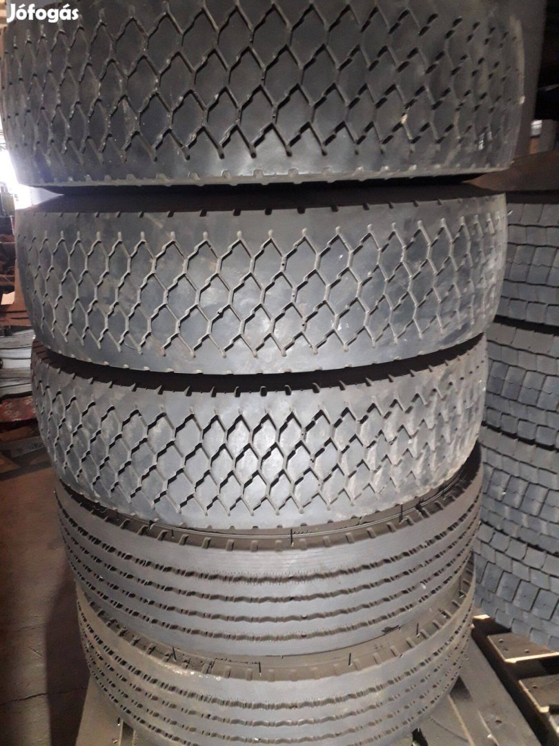 Használt gumi, gumiabroncs 295/80 r22,5 Goodyear Marathon LHD