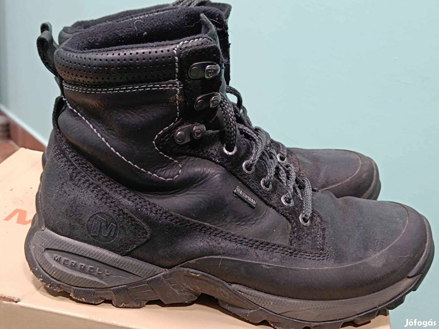 Használt jó állapotú 42-s Merrell bőr Waterproof bakancs