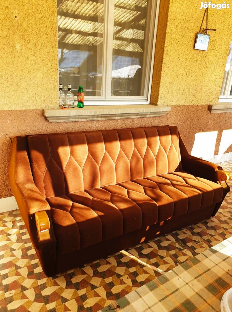Használt kanapé eladó 