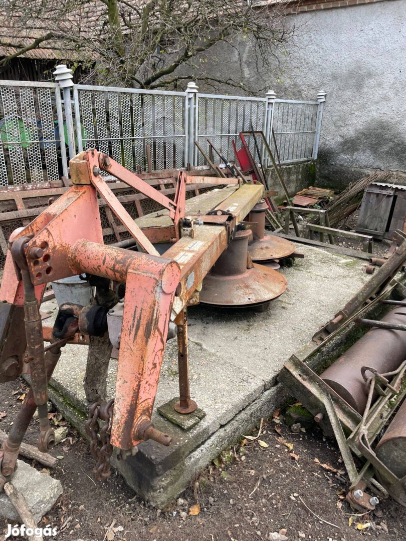 Használt kasza eladó traktorhoz