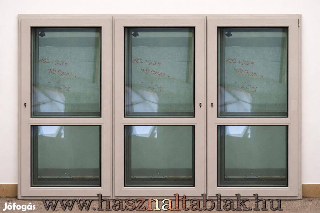 Használt műanyag erkélyajtó sorolmány 3 részes kivitel