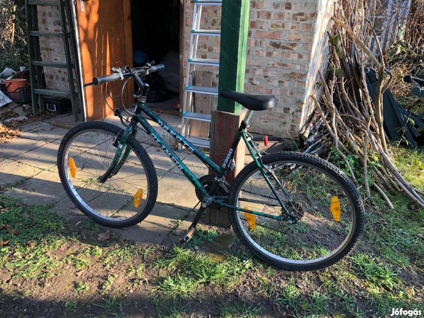 Használt női mountainbike eladó (26-os)