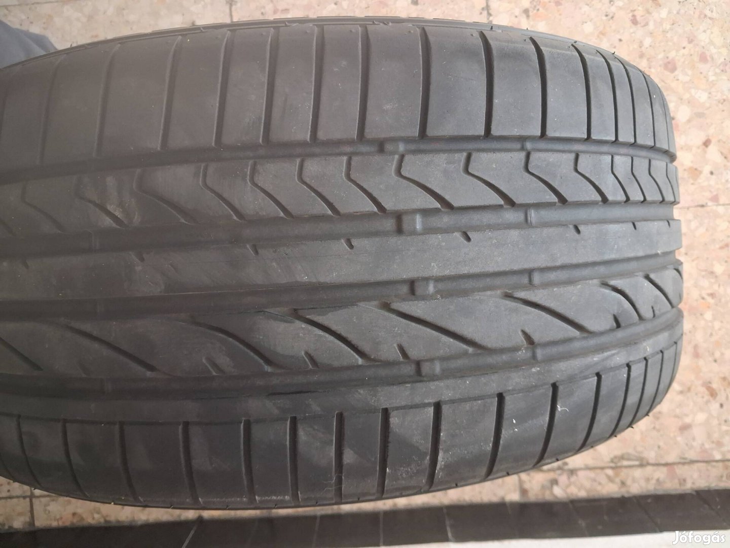 Használt nyári gumi 4 db eladó. 