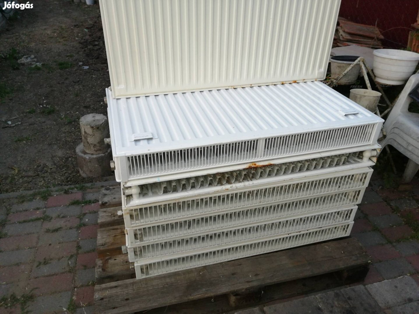 Használt radiátor 60x100