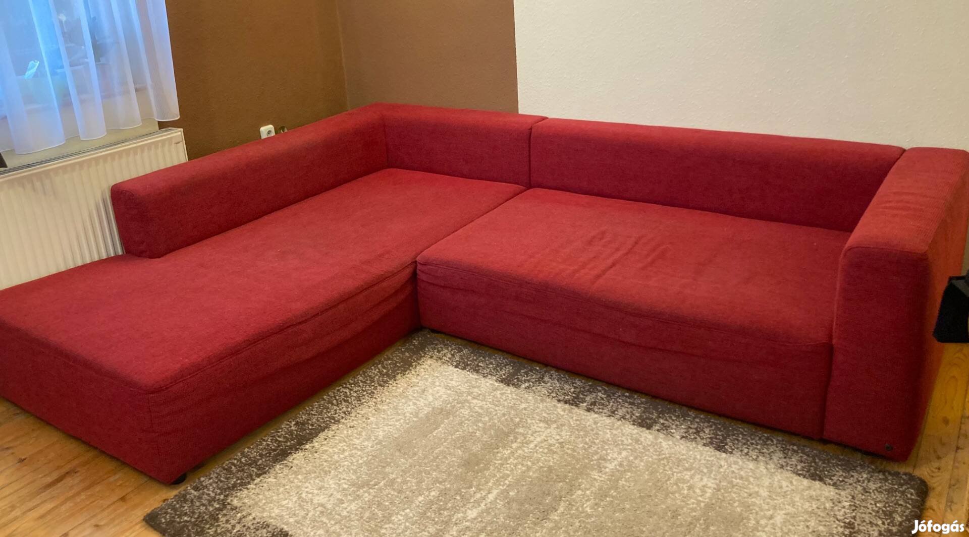 Használt sarokkanapé eladó!