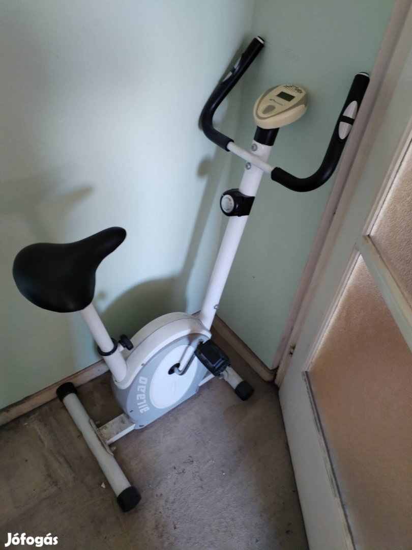 Használt szobabicikli