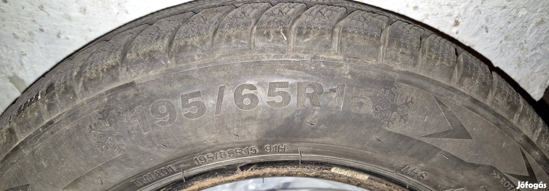 Használt téli gumi 195/65R15 4 db