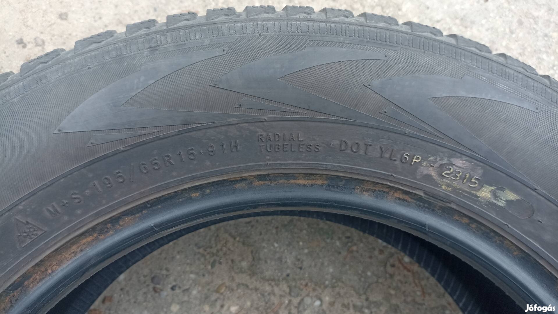 Használt téli gumi 195/65 R15