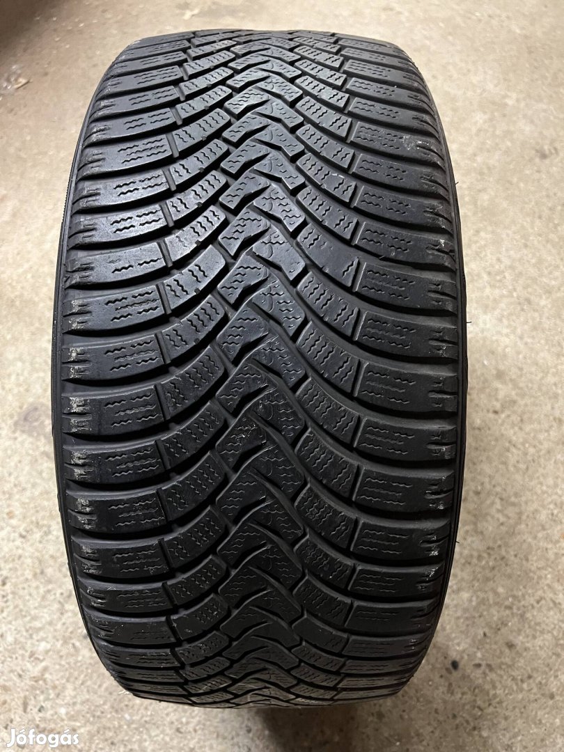 Használt téli gumiabroncs!245/40R18