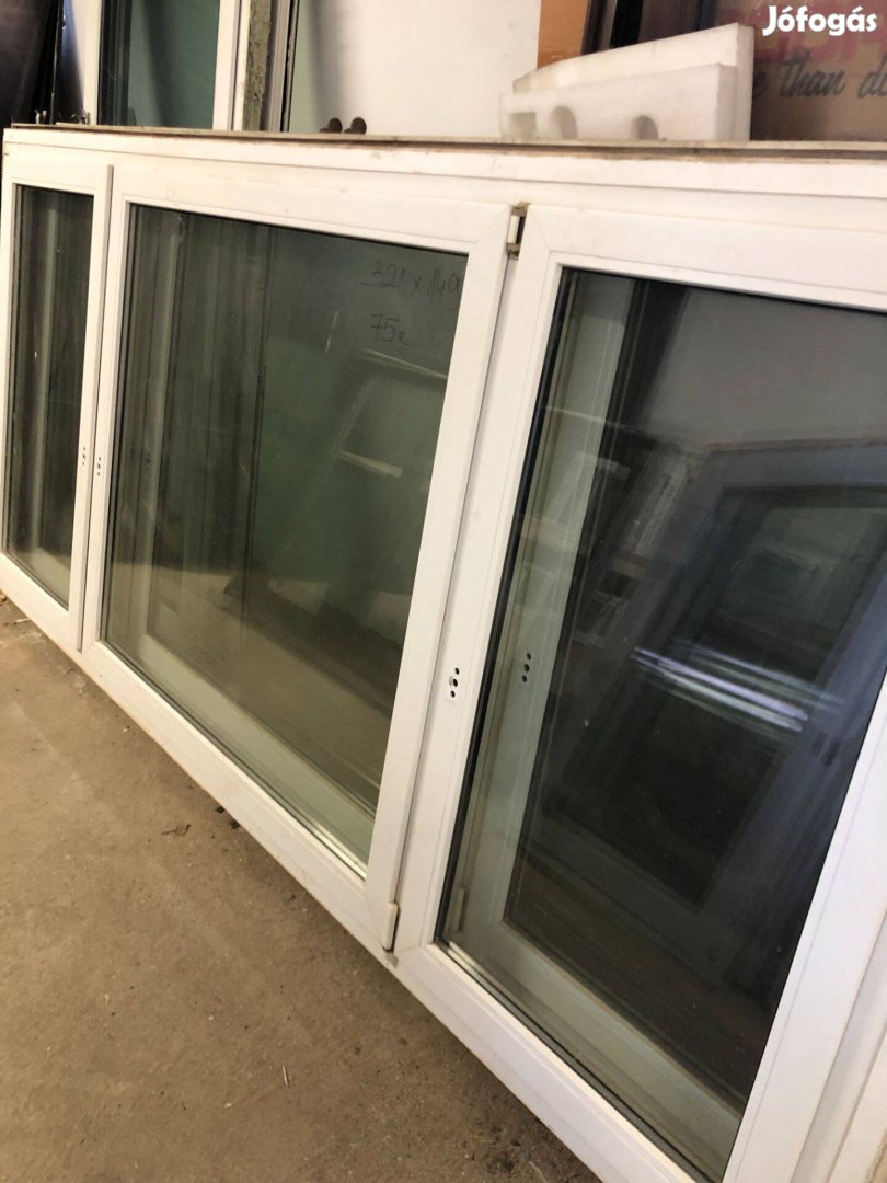 Hatalmas 3 szárnyú ablak