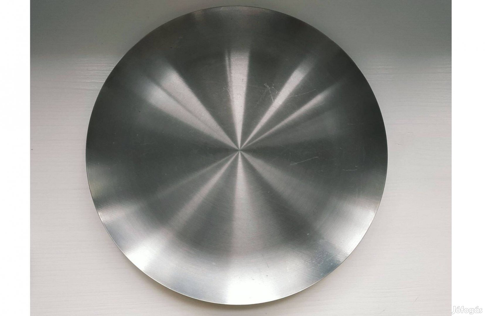 Hatalmas, kültéribeltéri, kerek, fém gyertyatál átmérő