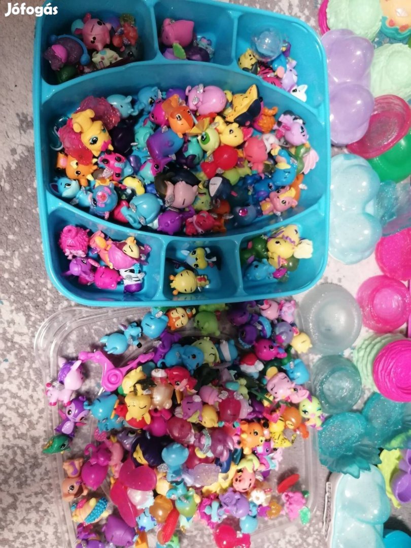 Hatalmas hibátlan Hatchimals készlet rengeteg kiegészítővel