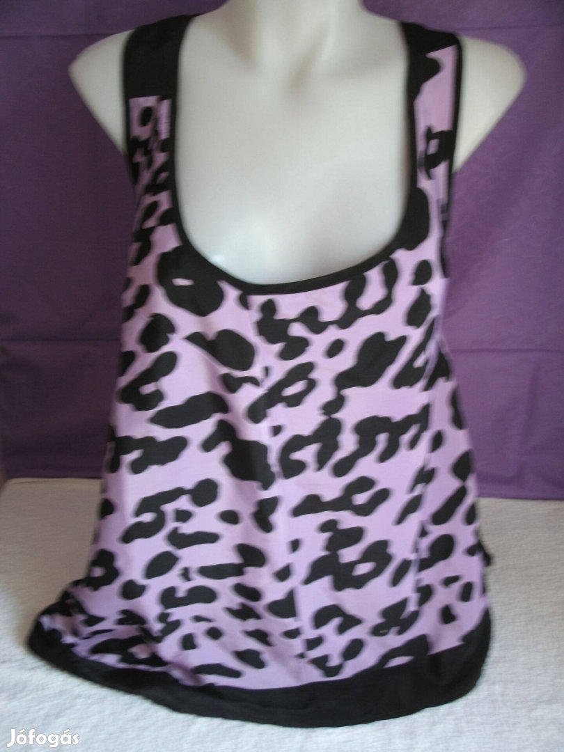 Hátán Keresztbe pántos női felső MéretekMell116 cm,