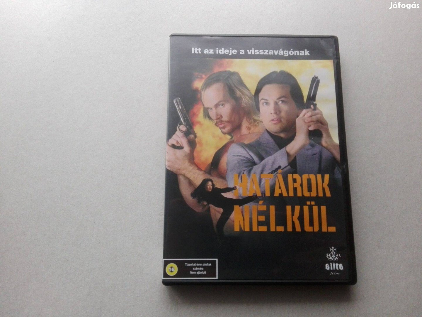 Határok nélkül című új, eredeti, magyar nyelvű DVD film