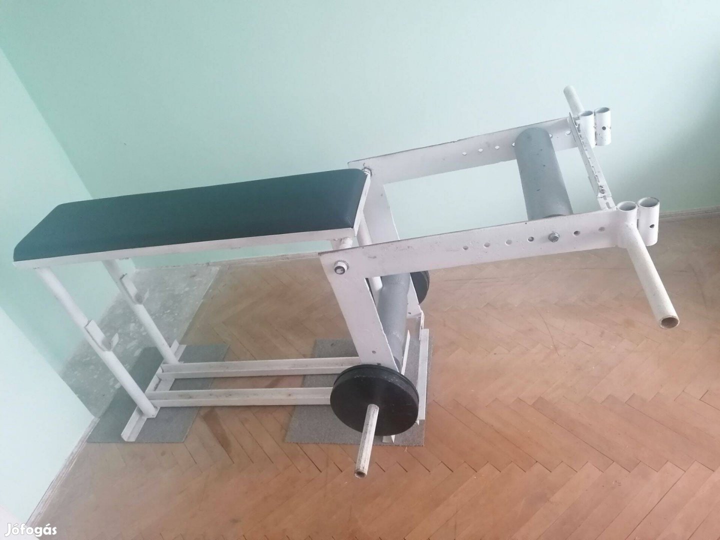 Hátazó/lábazó kondi pad + 50 kg súlyzó tárcsa + ajándék