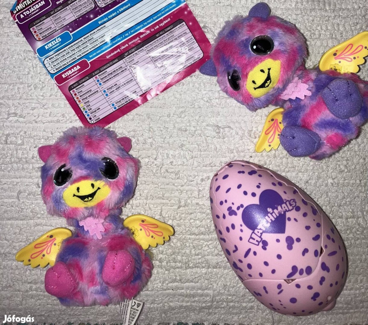 Hatchimals játék-csomag: tojás úszókkal & interaktív zsiráf plüssök