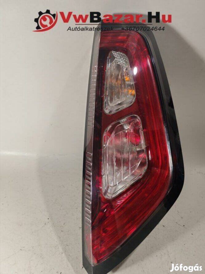 Hátsó lámpa Fiat Punto MK3 jobb 51895397