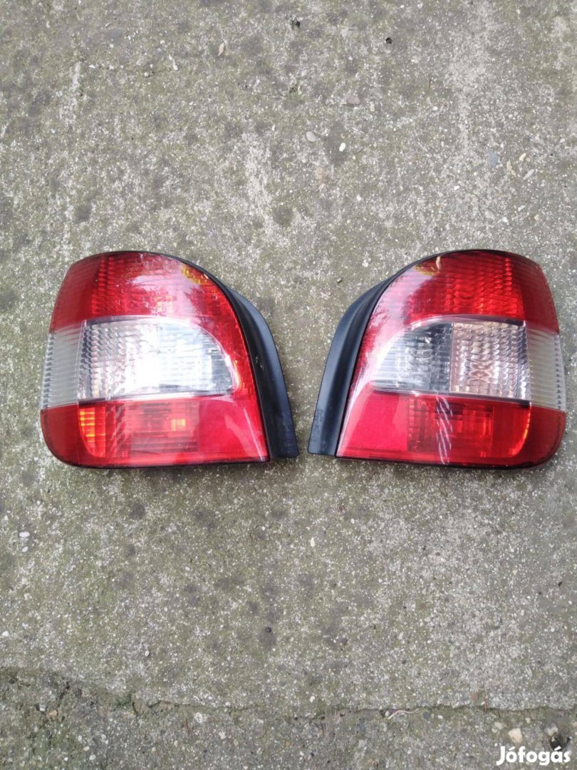 Hátso lámpa Renault scenic