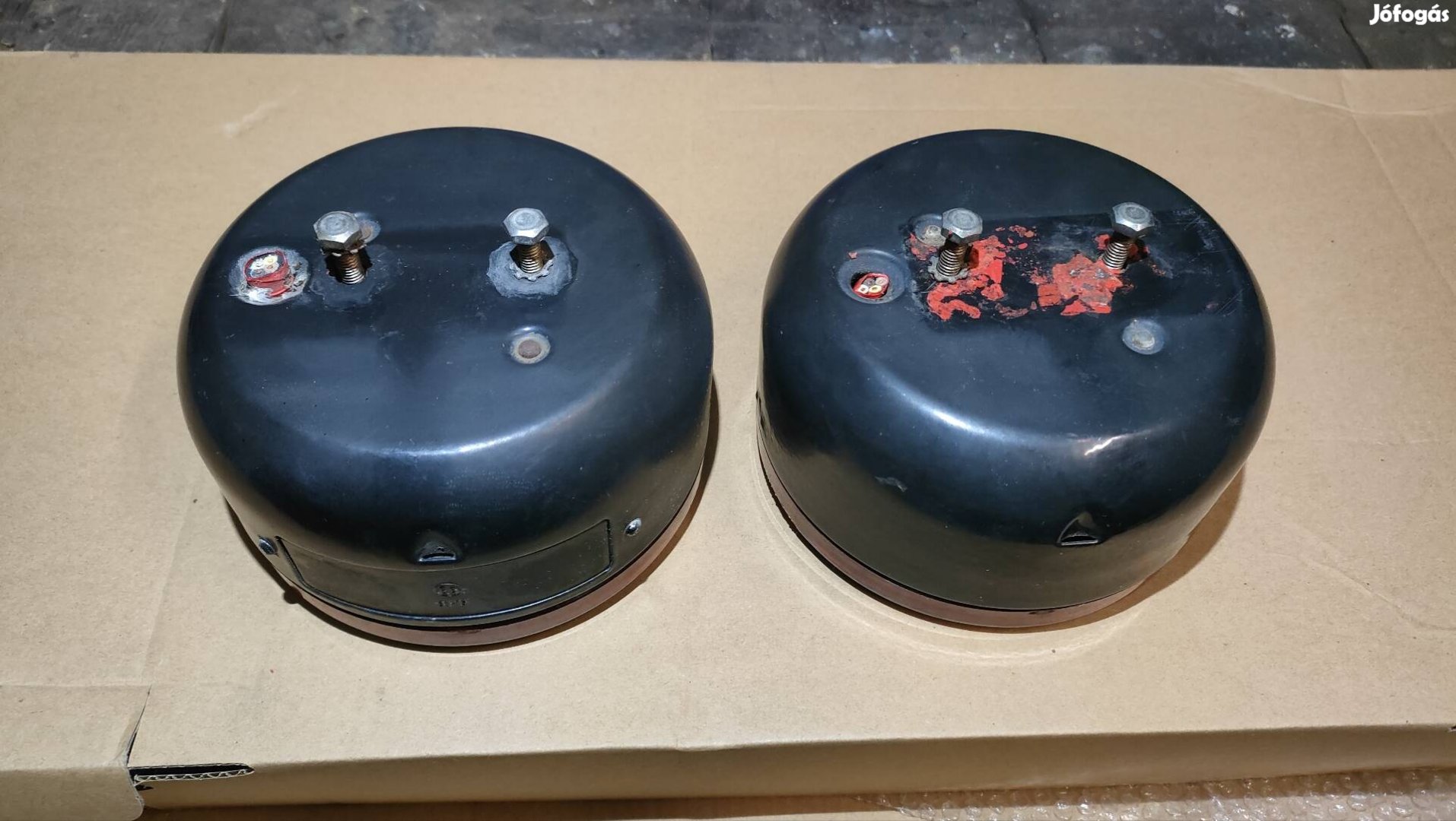 Hátsó lámpa pár (PAL, csehszlovák)