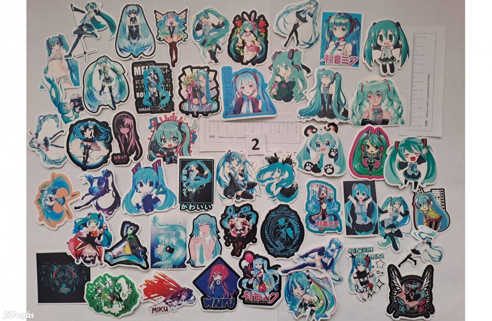 Hatsune Miku anime matrica 50 és 65 db 3-6 cm Új