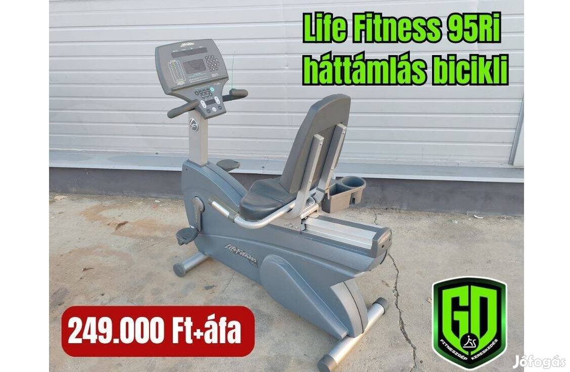 Háttámlás bicikli - Life Fitness