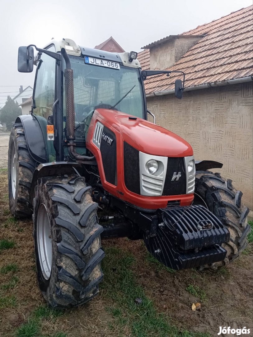 Hattat A100 Traktor 