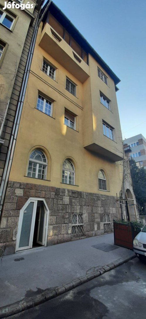 Hattyú utcai ingatlan felújítást keresőknek