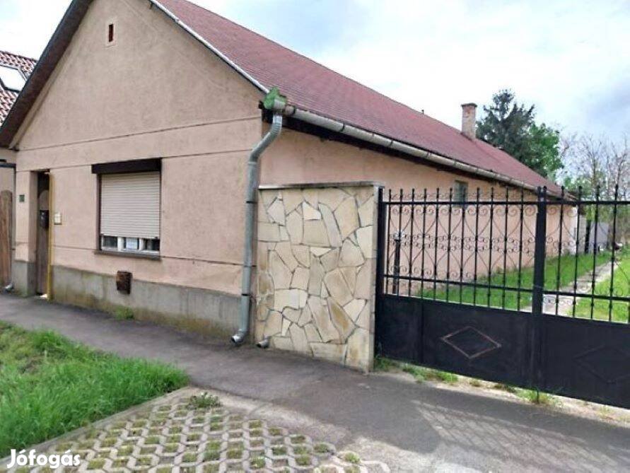 Hatvan, Tabán úton családi ház eladó