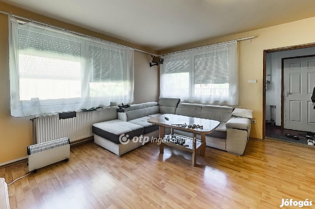 Hatvani eladó 120 nm-es ház