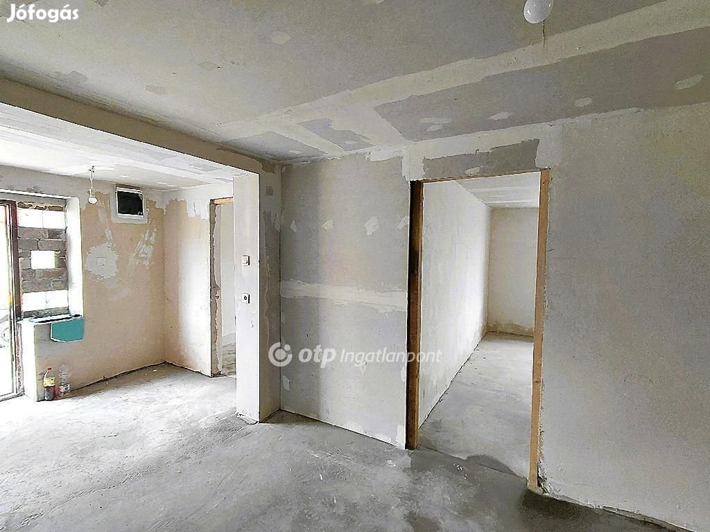 Hatvani eladó 69 nm-es ház