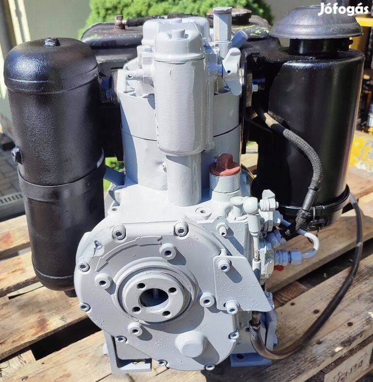 Hatz E75 Stabil Diesel Motor kevés üzemórával indítható!