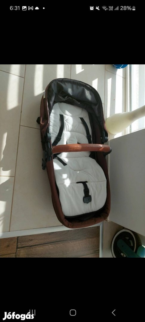 Hauck 31 babakocsi