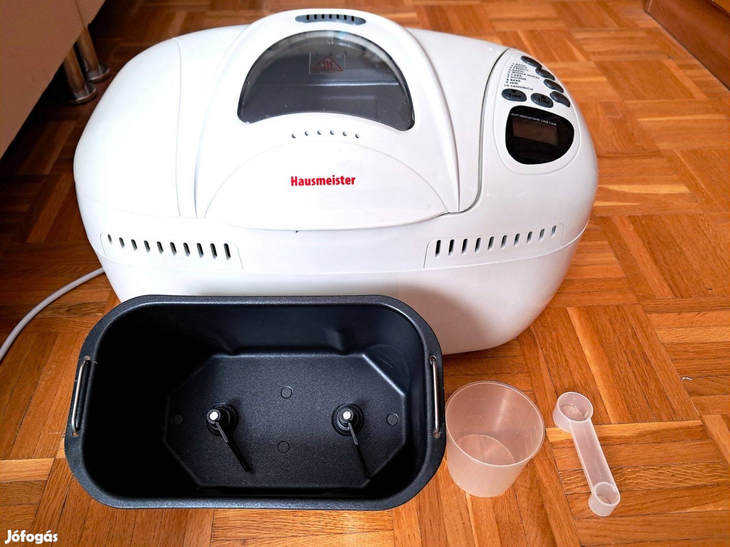 Hausmeister HM 1300 gluténmentes kenyérsütő, 800 W