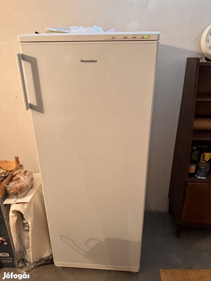 Hausmeister mélyhűtő fagyasztó szekrény 220L