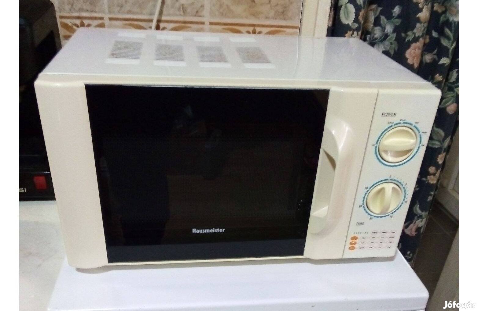 Hausmeister mikrohullámu sütő,jól működő,szép állapotban