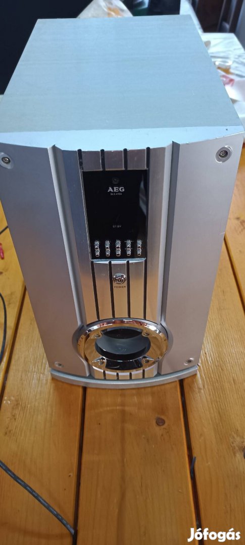 Házimozi mélynyomó erősítő eladó.