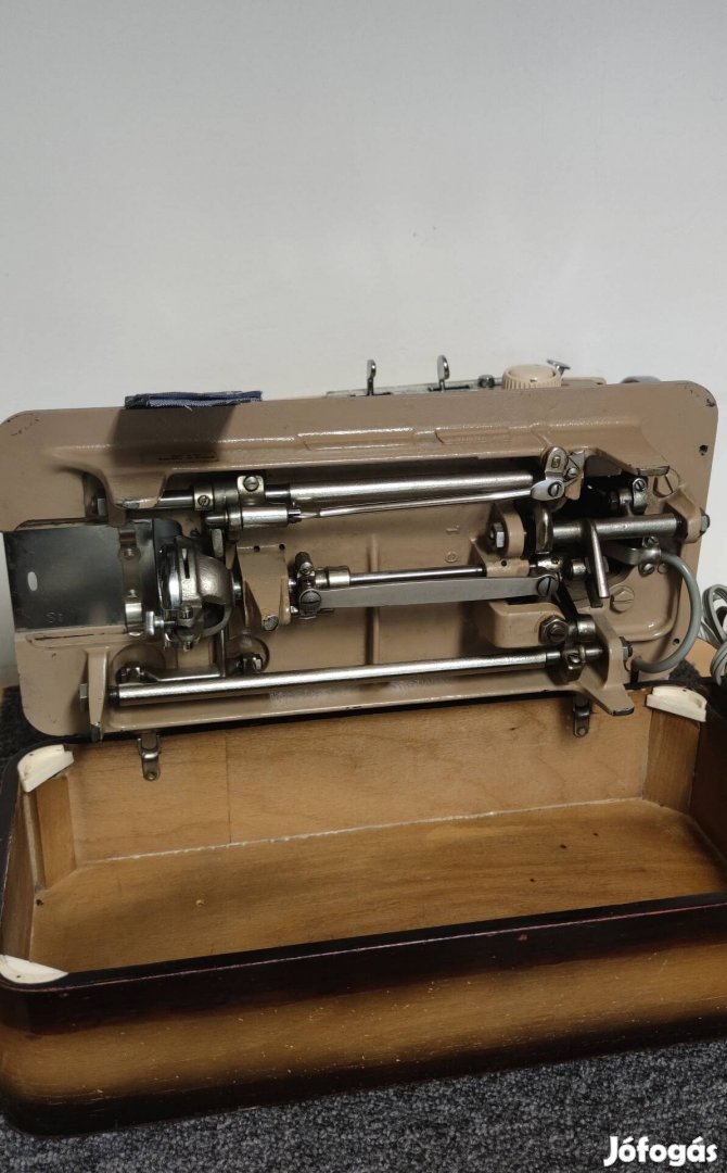 Háztartási varrógép