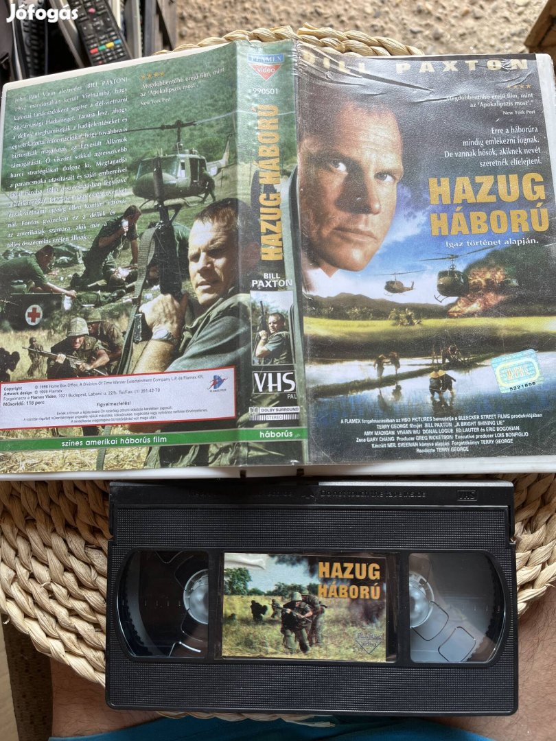 Hazug háború vhs