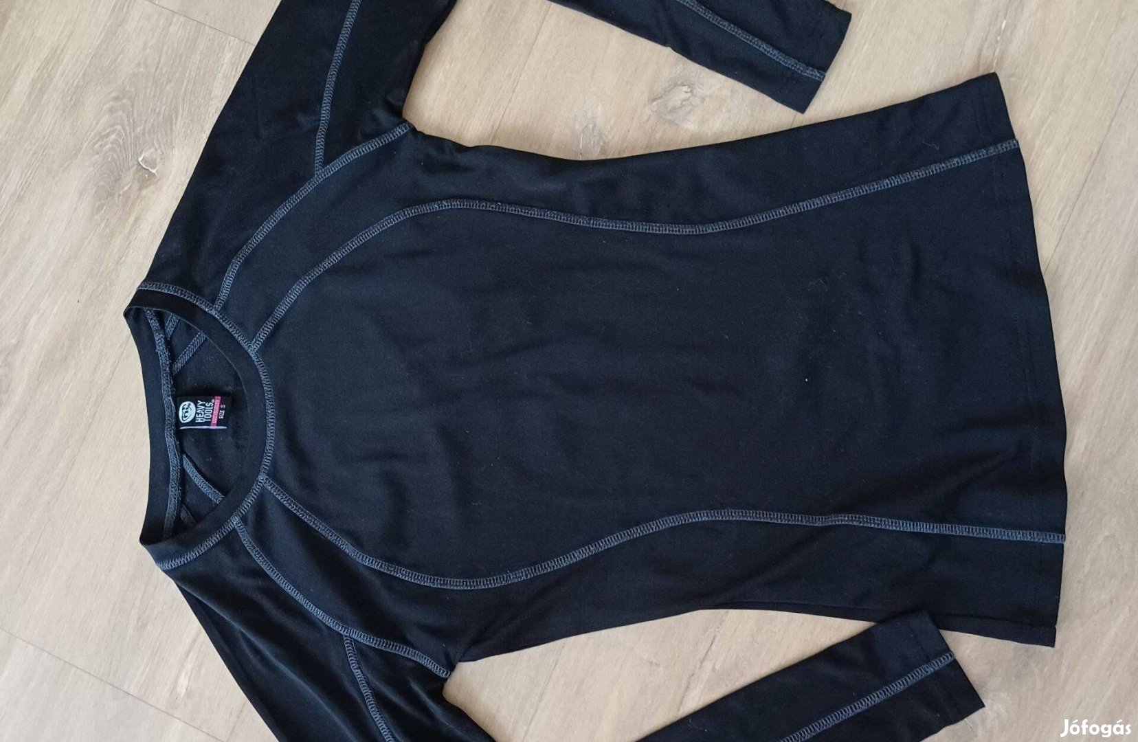 Heavy Tools fekete női sportfelső S