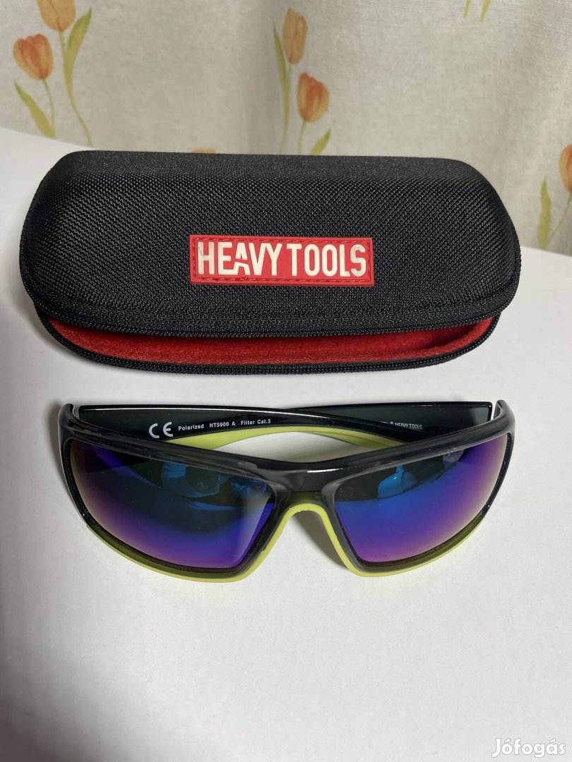 Heavy Tools napszemüveg