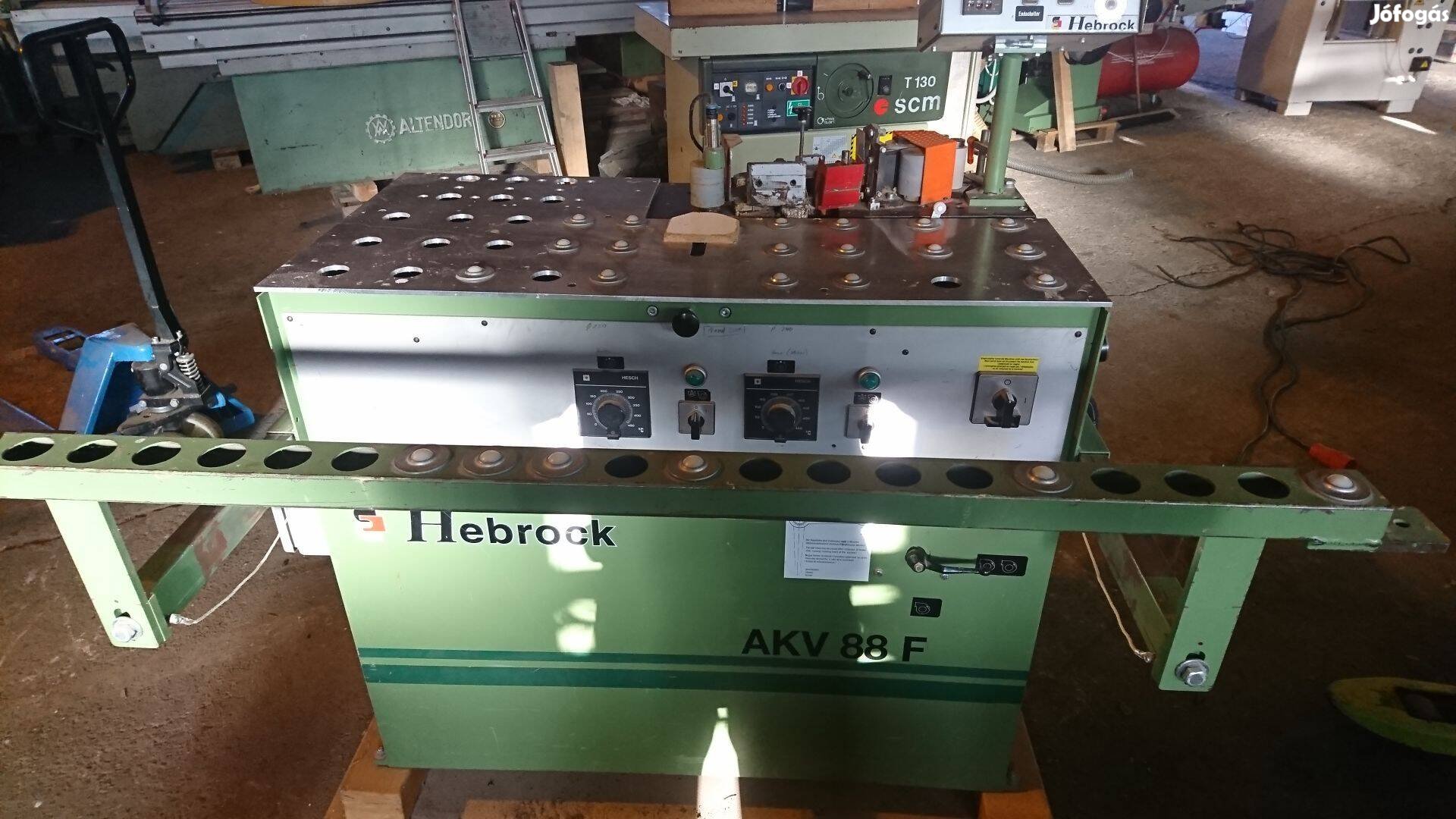 Hebrock Íves élzáró